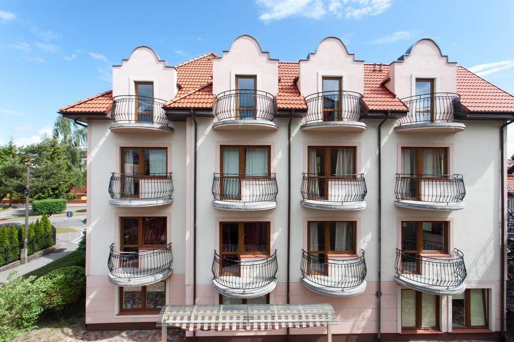 Pensjonat Kocius Rewal Extérieur photo